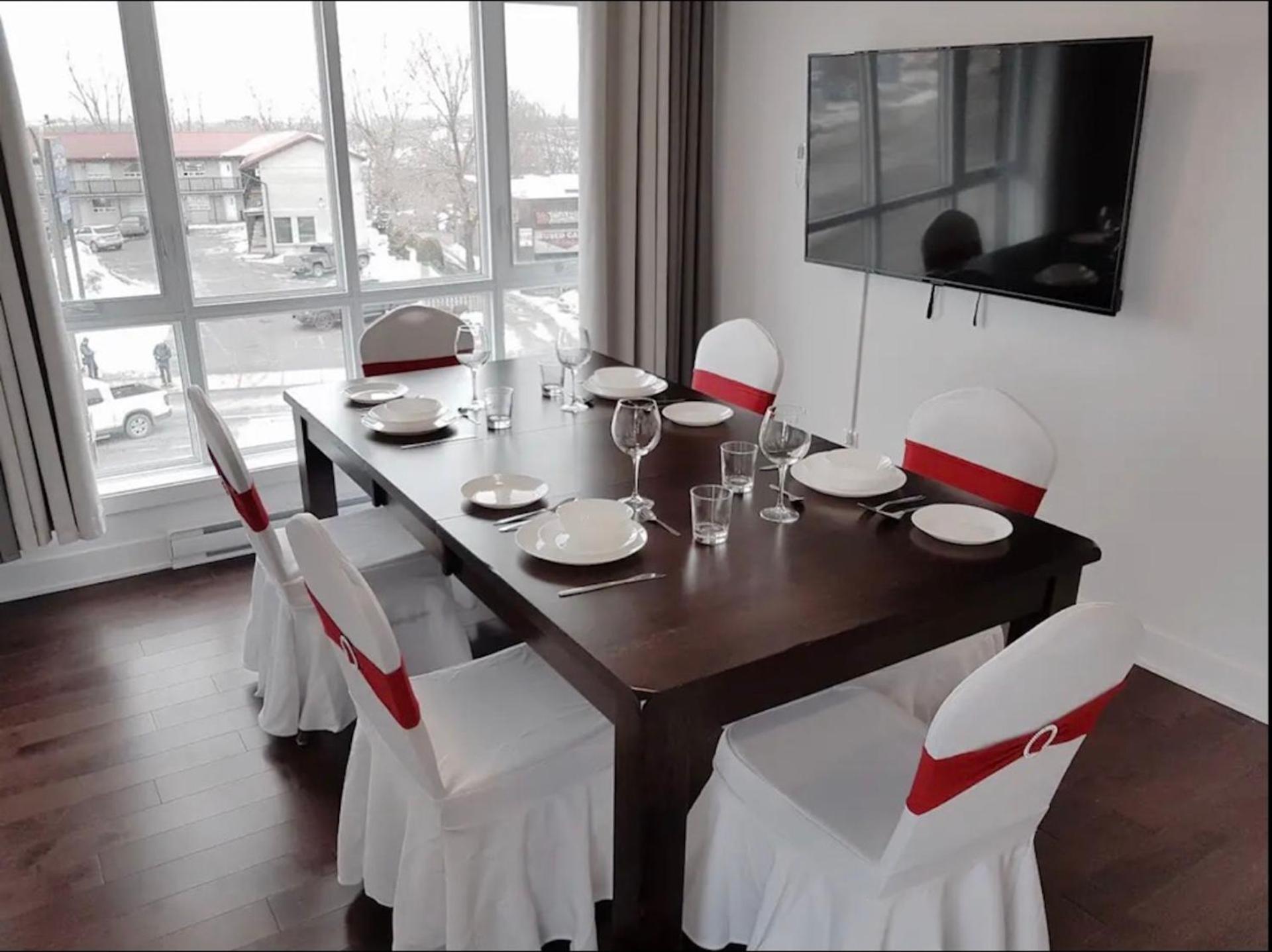 Le Bijou Airhome One Or Two Bedroom Suite Montreal Exterior foto